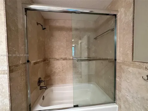 6841 SW 44th Street Miami FL 33155