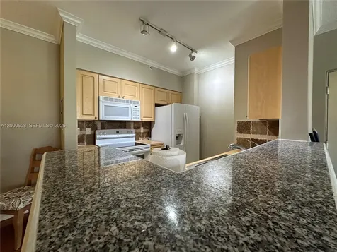 6841 SW 44th Street Miami FL 33155