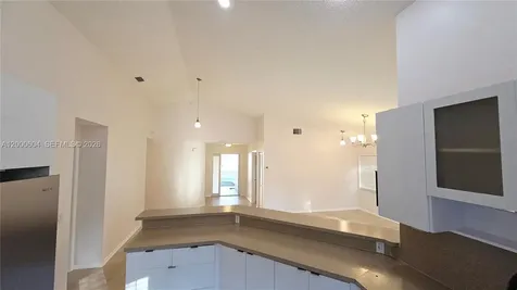 3247 NW 123rd Avenue Sunrise FL 33323