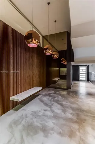 1700 Meridian Avenue Miami Beach FL 33139
