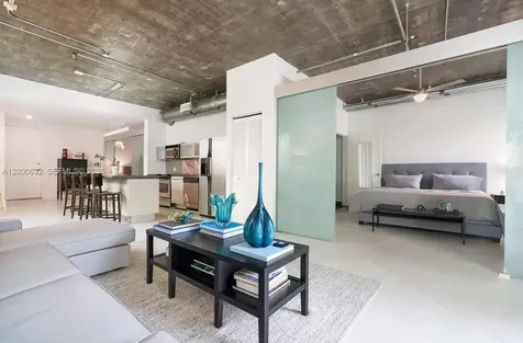 1700 Meridian Avenue Miami Beach FL 33139