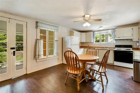 7201 SW 166th Street Palmetto Bay FL 33157