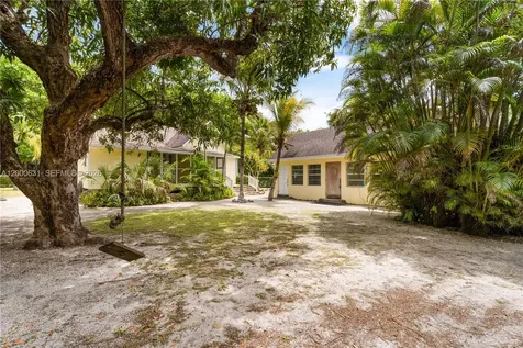 7201 SW 166th Street Palmetto Bay FL 33157