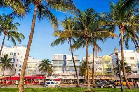 2615 Collins Avenue Miami Beach FL 33140