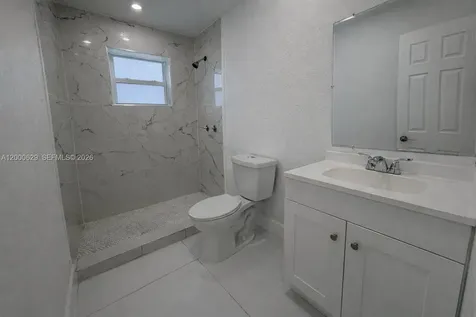629 SW 10th Street Miami FL 33130