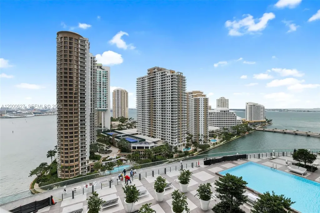 465 Brickell Avenue Miami FL 33131