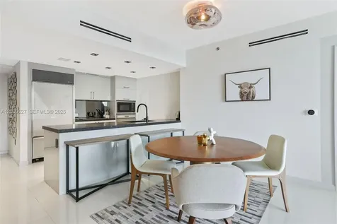 465 Brickell Avenue Miami FL 33131