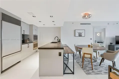465 Brickell Avenue Miami FL 33131