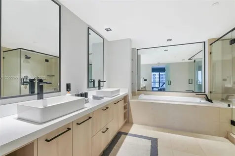 465 Brickell Avenue Miami FL 33131