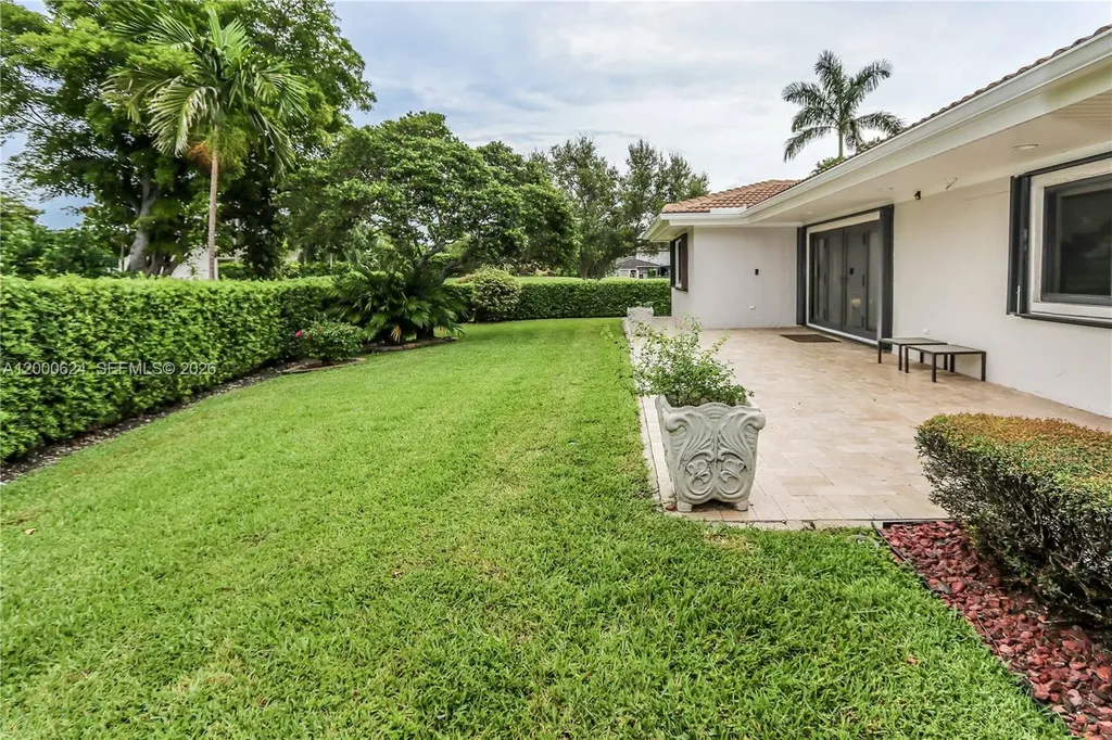 3650 N 36th Avenue Hollywood FL 33021