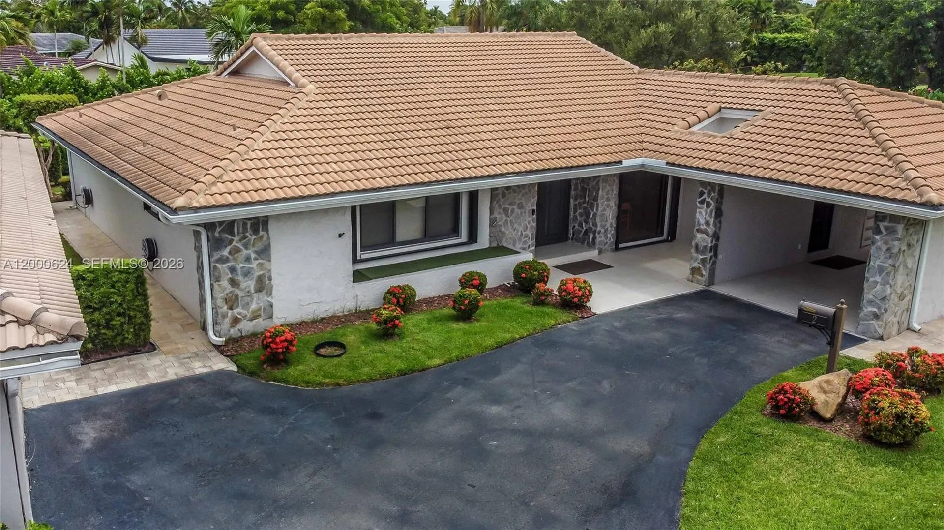 3650 N 36th Avenue Hollywood FL 33021