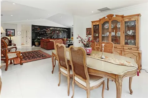 3650 N 36th Avenue Hollywood FL 33021