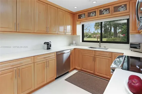 3650 N 36th Avenue Hollywood FL 33021