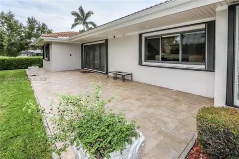 3650 N 36th Avenue Hollywood FL 33021