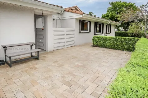 3650 N 36th Avenue Hollywood FL 33021