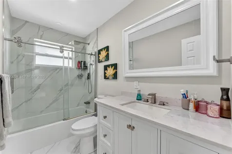2051 NW 93rd Lane Sunrise FL 33322
