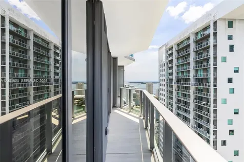 77 SE 5th Street Miami FL 33131