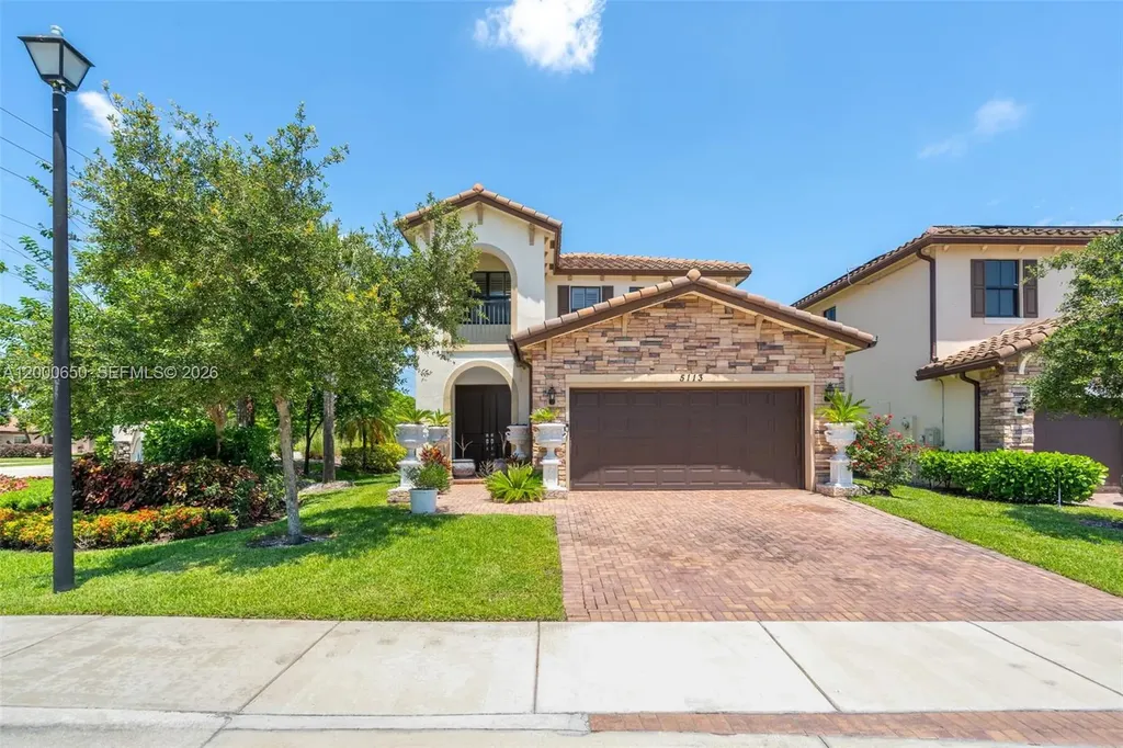 5113 NW 52nd Street Tamarac FL 33319