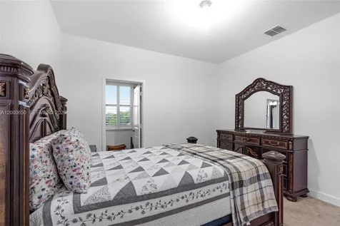 5113 NW 52nd Street Tamarac FL 33319