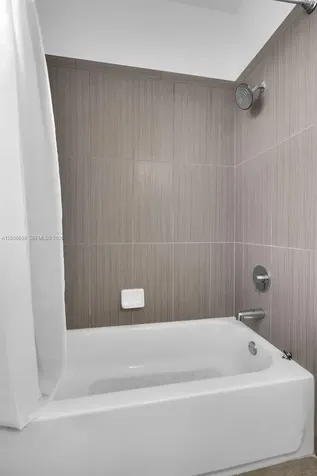 5113 NW 52nd Street Tamarac FL 33319