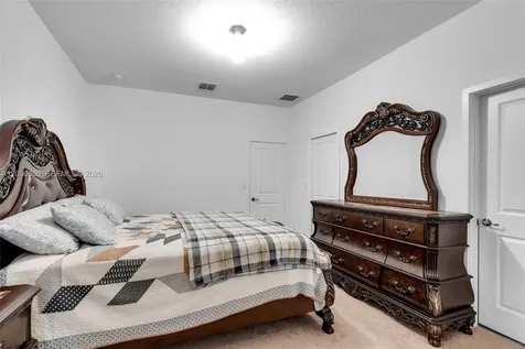 5113 NW 52nd Street Tamarac FL 33319
