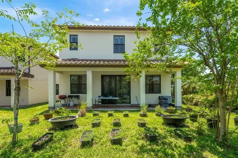 5113 NW 52nd Street Tamarac FL 33319