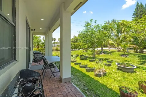 5113 NW 52nd Street Tamarac FL 33319