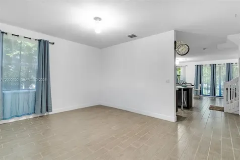 5113 NW 52nd Street Tamarac FL 33319
