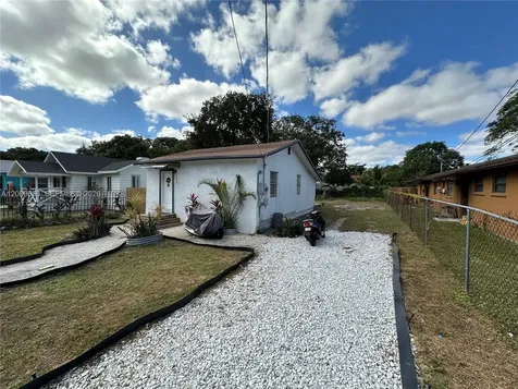 5646 NW 3rd Avenue Miami FL 33127