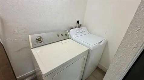 5646 NW 3rd Avenue Miami FL 33127
