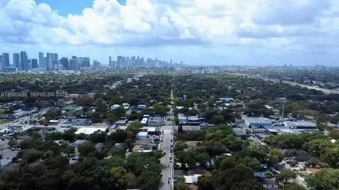 5646 NW 3rd Avenue Miami FL 33127