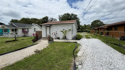 5646 NW 3rd Avenue Miami FL 33127
