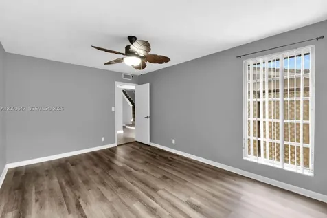 6900 NW 5th Street Plantation FL 33317