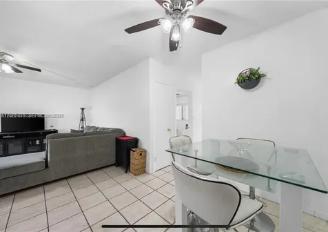 16900 NE 14 Miami FL 33162