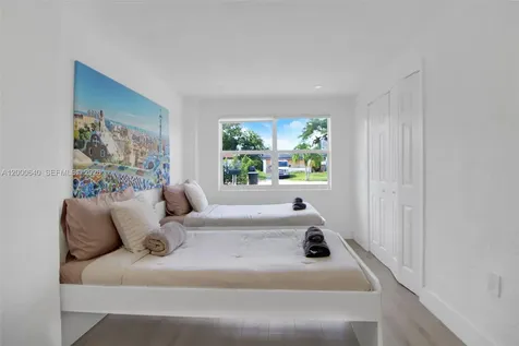 18361 NE 20th Place North Miami Beach FL 33179