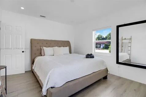 18361 NE 20th Place North Miami Beach FL 33179