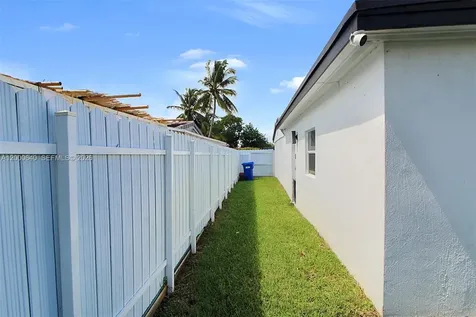 18361 NE 20th Place North Miami Beach FL 33179