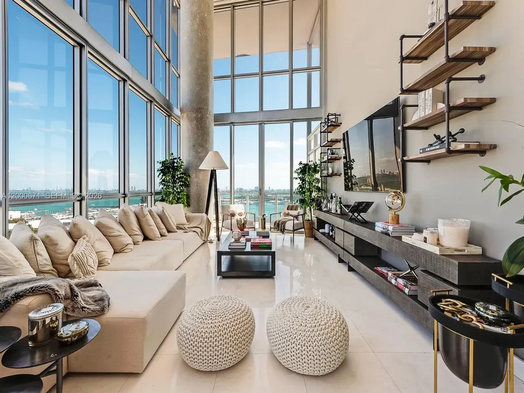 1100 Biscayne Boulevard Miami FL 33132