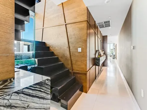1100 Biscayne Boulevard Miami FL 33132