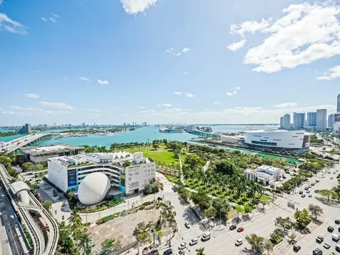 1100 Biscayne Boulevard Miami FL 33132