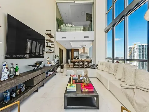 1100 Biscayne Boulevard Miami FL 33132