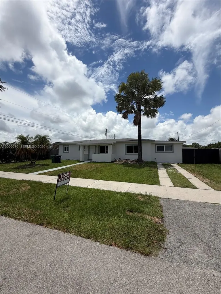 20820 Condado Road Cutler Bay FL 33189