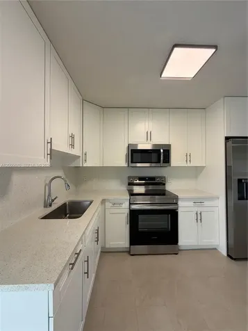20820 Condado Road Cutler Bay FL 33189