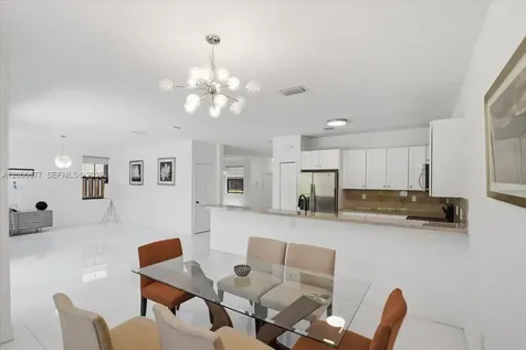 9777 NW 8th Terrace Miami FL 33172