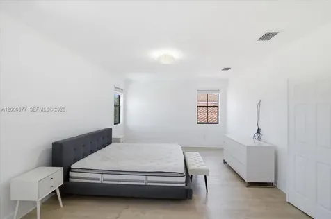 9777 NW 8th Terrace Miami FL 33172