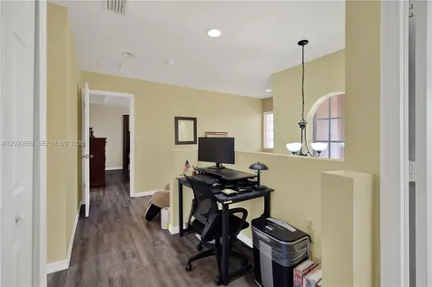 2064 NE 35th Avenue Homestead FL 33033