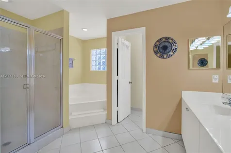 2064 NE 35th Avenue Homestead FL 33033