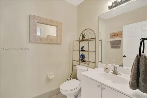 2064 NE 35th Avenue Homestead FL 33033