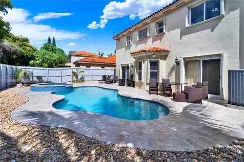 2064 NE 35th Avenue Homestead FL 33033