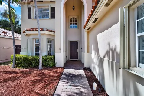 2064 NE 35th Avenue Homestead FL 33033